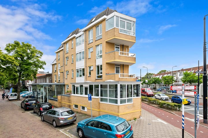Oranjelaan 4 in Rijswijk foto