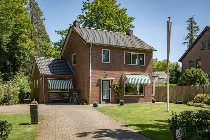 Oranjelaan 90 in Diepenveen