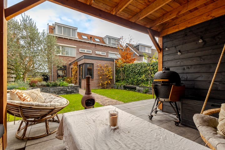 Oranjestraat 41 in Hardinxveld-Giessendam foto