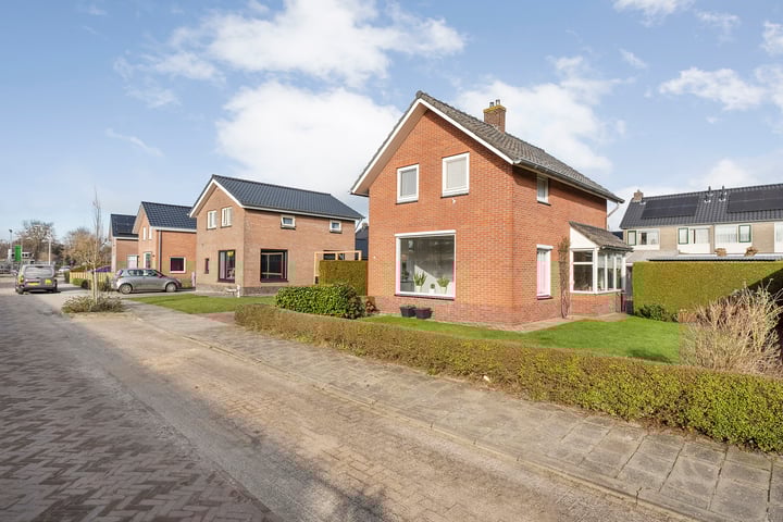 Oranjestraat 48 in Staphorst foto