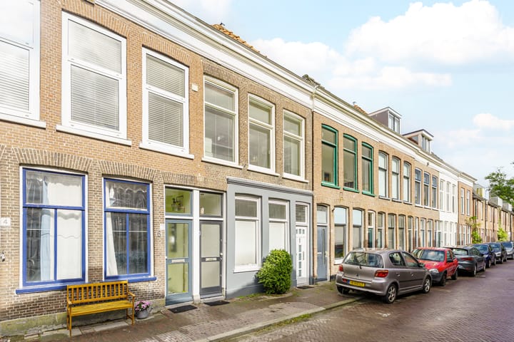 Oranjestraat 8 in Delft