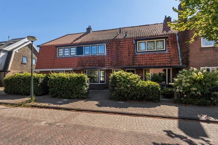 Oranjeweg 15 in Kortenhoef foto