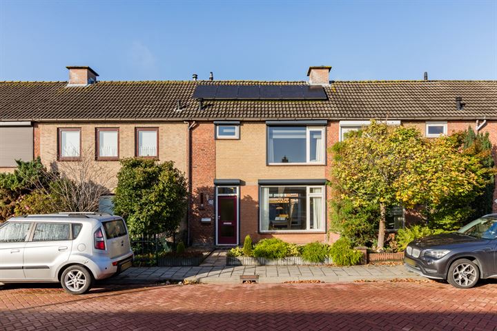 Orchideestraat 6 in Steenbergen foto