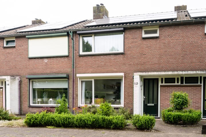 Orionstraat 12 in Borne foto