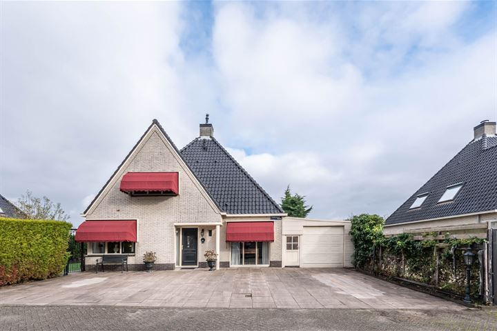 Osdorperweg 886 in Amsterdam foto