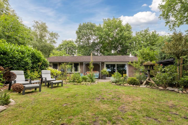 Oshaarseweg 24-31 in Echten foto