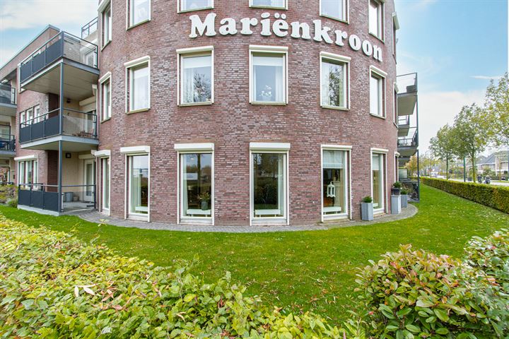 Ossenwaard 12 in Wijk en Aalburg foto