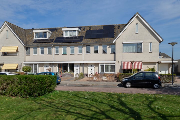 Ossenweide 8 in Heemskerk