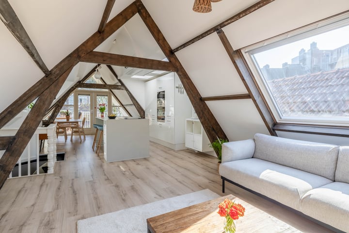 Osseweistraat 34A in Rotterdam foto