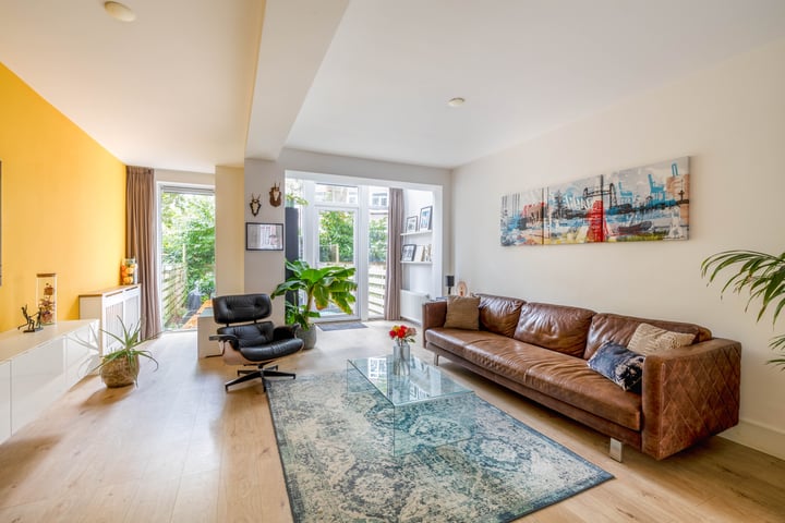 Osseweistraat 34B in Rotterdam foto