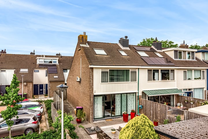 Foto van woning Ottersveen 158, Spijkenisse