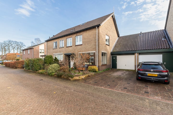 Otto Doornenbalweg 9 in Maartensdijk foto
