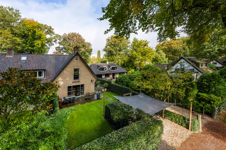 Oud Blaricummerweg 27a in Laren