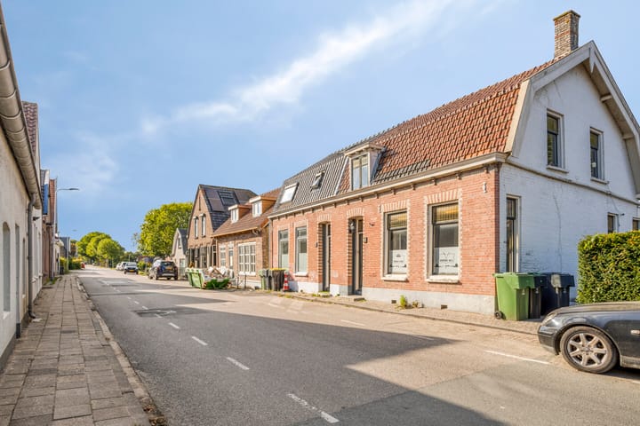 Oud-Cromstrijensedijk WZ 5 in Klaaswaal
