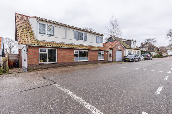Oud-Cromstrijensedijk WZ 68 in Klaaswaal foto