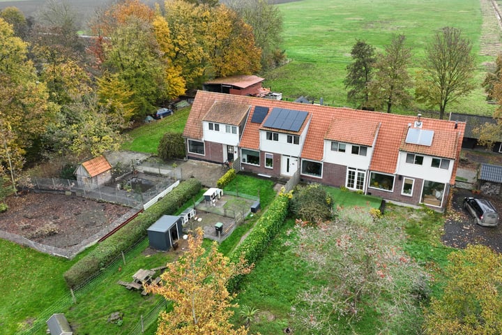 Oud Emmeloorderweg 21B in Nagele foto