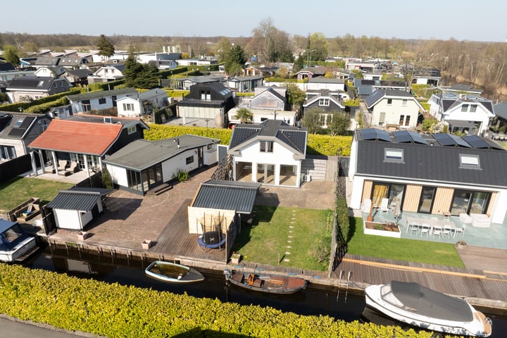 Oud-Loosdrechtsedijk 113c-P4 in Loosdrecht