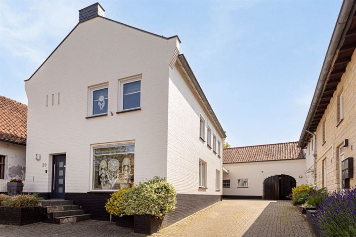 Oud-Valkenburg 20A in Schin op Geul foto