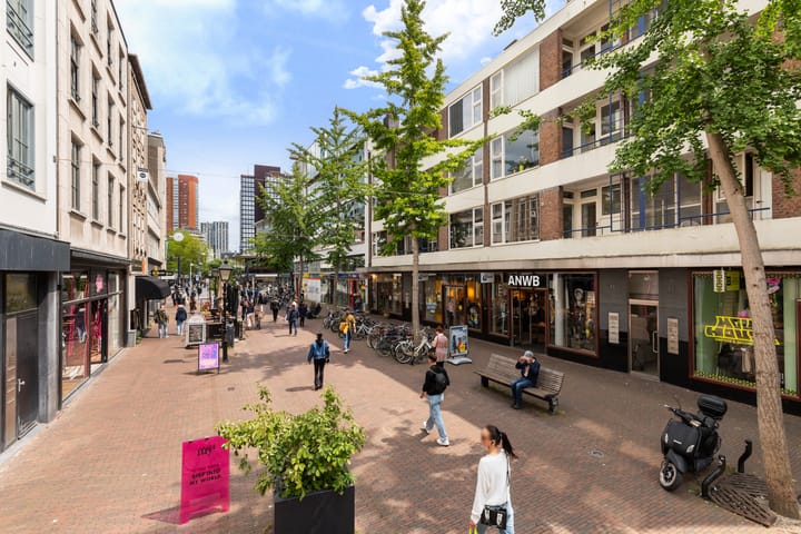 Oude Binnenweg 48A in Rotterdam foto