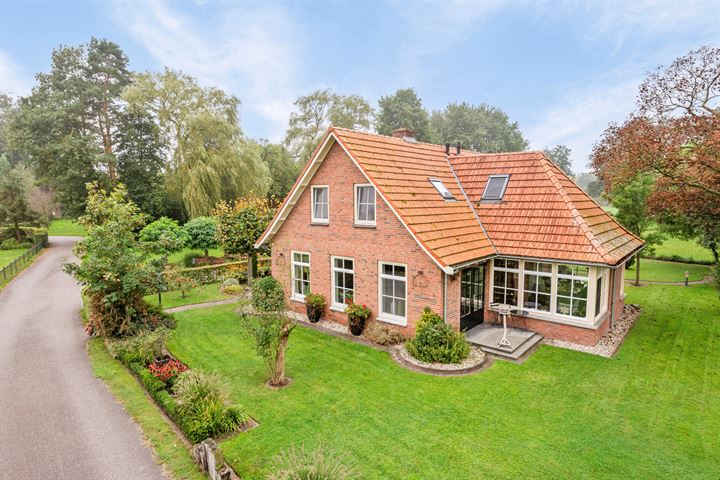 Oude Borculoseweg 22 in Neede foto