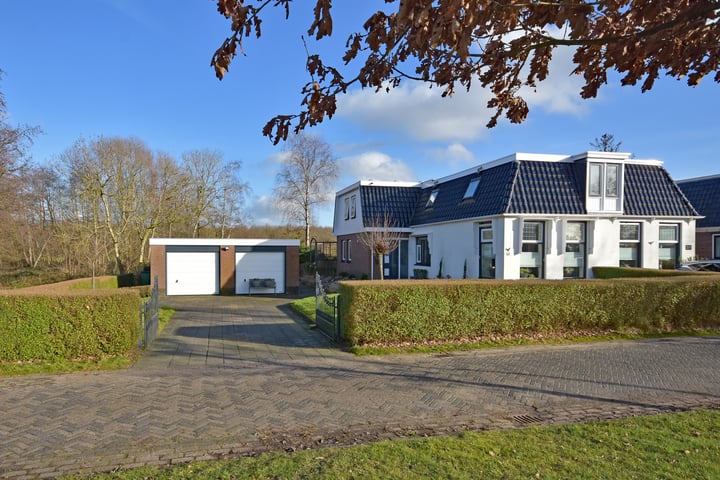 Oude Commissieweg 14 in Burgum foto