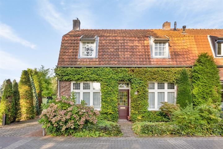 Oude Dijk 31 in Nuenen foto
