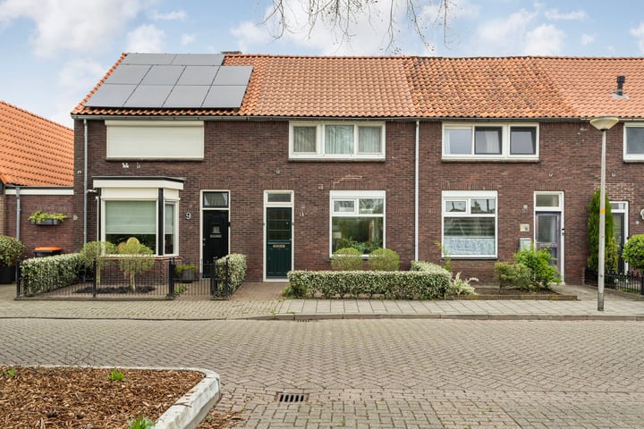 Oude Haaksbergerweg 11 in Goor foto