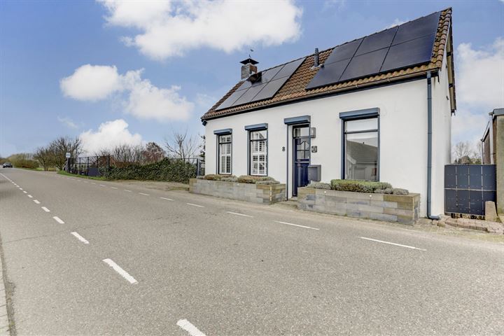 Oude Heijningsedijk 8 in Heijningen foto