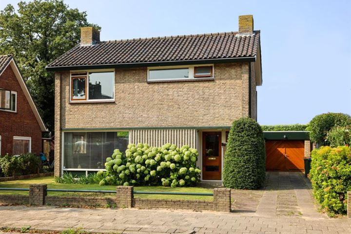 Oude Kerkweg 30 in Ede foto