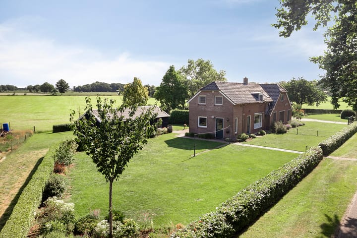 Oude Larenseweg 89 in Epse