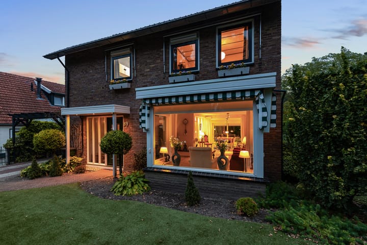 Oude Lossersestraat 39 in Oldenzaal foto