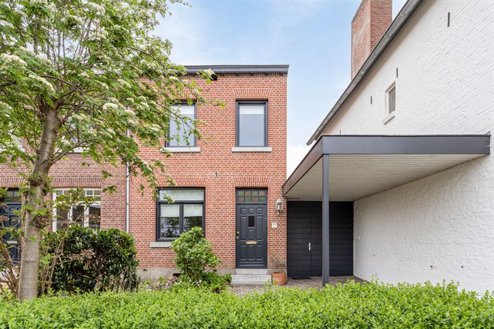 Oude Maasstraat 57 in Maastricht foto