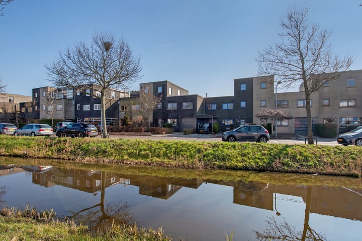 Oude Middenweg 50 in 's-Gravenhage foto
