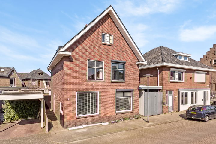 Oude Postweg 41 in Hengelo foto