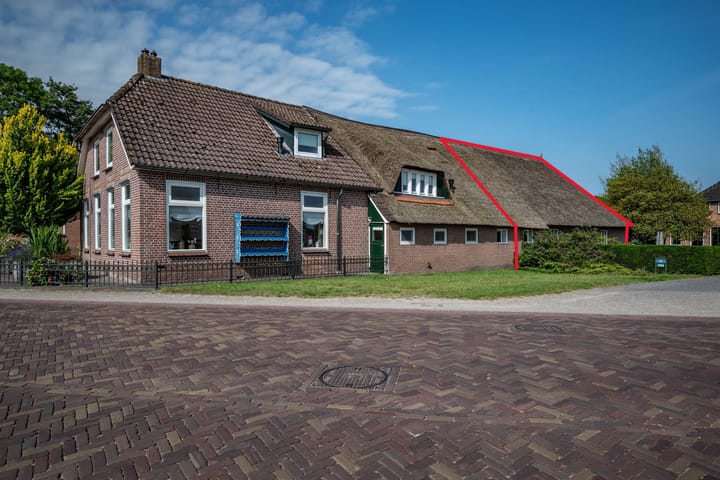 Oude Rijksweg 398 in Rouveen foto