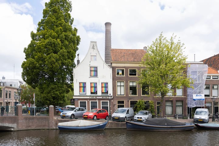 Oude Singel 130 in Leiden foto
