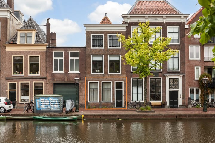 Oude Singel 84 in Leiden foto