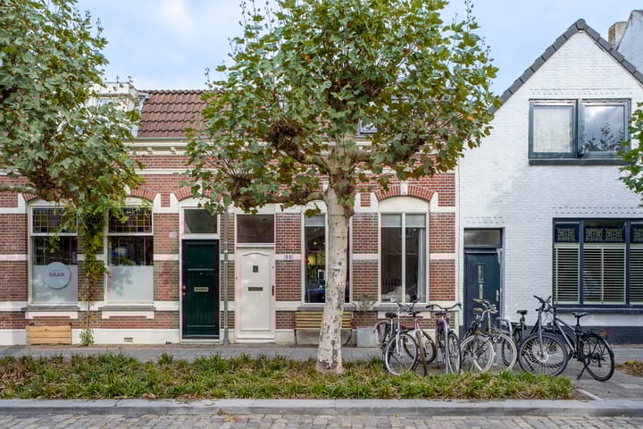 Oude Terheijdenseweg 96 in Breda foto