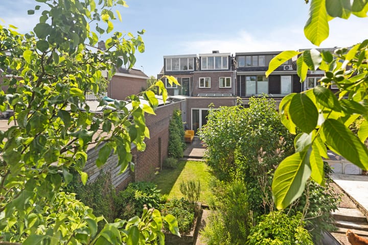 Oude Vlijmenseweg 52 in 's-Hertogenbosch foto