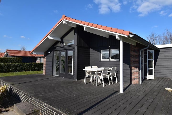 Oude Zeedijk 1-49 in Kattendijke