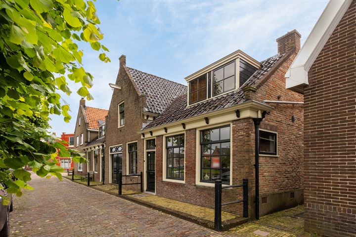 Oude Zijds Burgwal 13 in Monnickendam foto