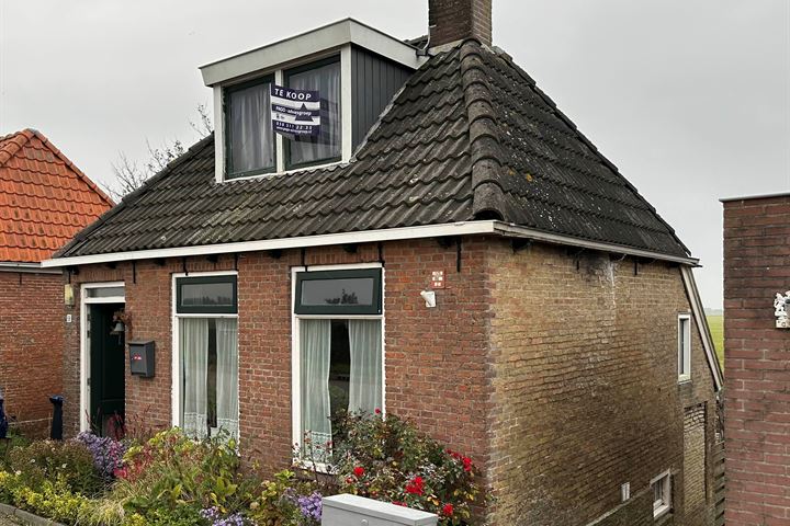 Oudebildtdijk 68 in Oudebildtzijl foto