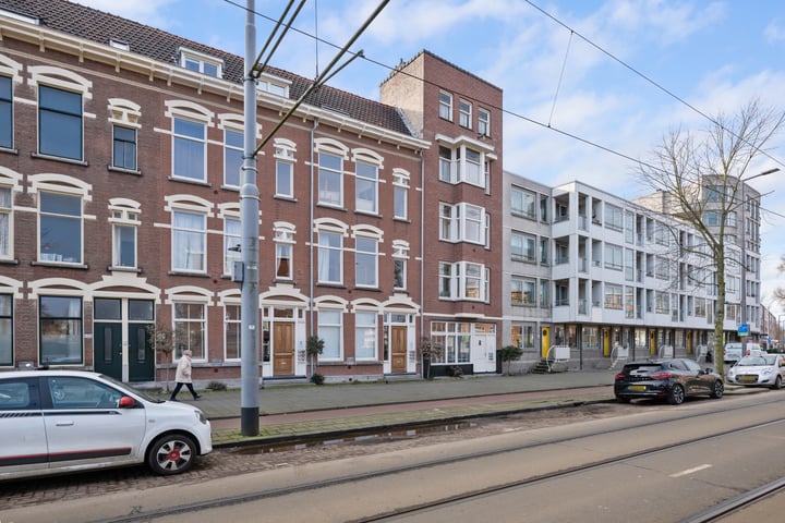 Oudedijk 514 in Rotterdam foto