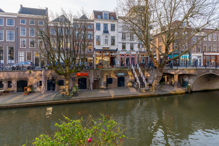 Oudegracht 207C in Utrecht foto