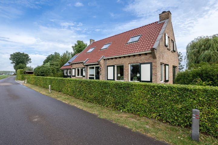 Oudelandsedijk 8 in Oude-Tonge