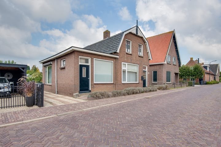 Oudendijk 12 in Woudrichem foto