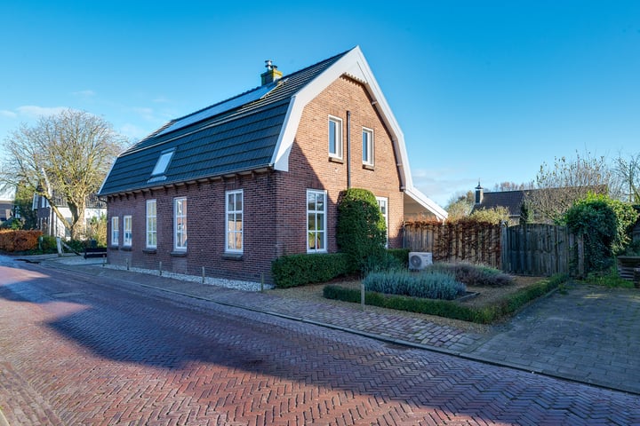 Oudendijk 41 in Woudrichem foto