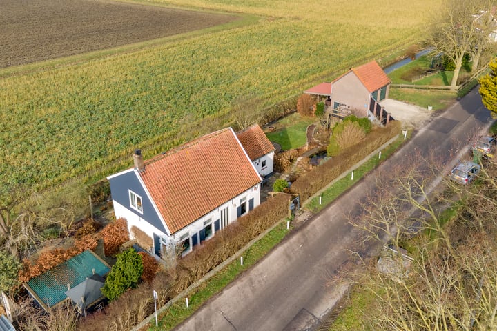 Oudendijk 63 in Strijen foto