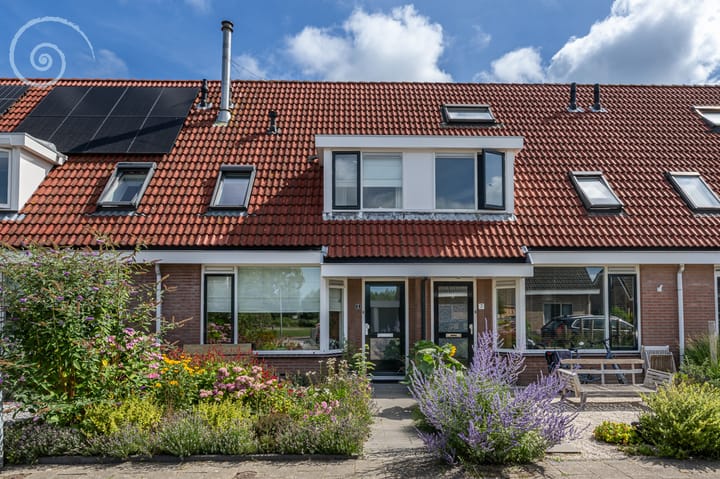 Oudenhil 5 in Ouddorp foto