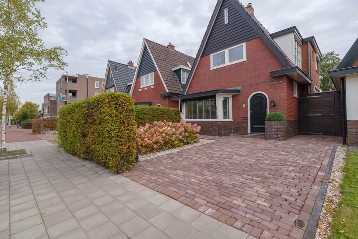 Oudeweg 52 in Drachten foto